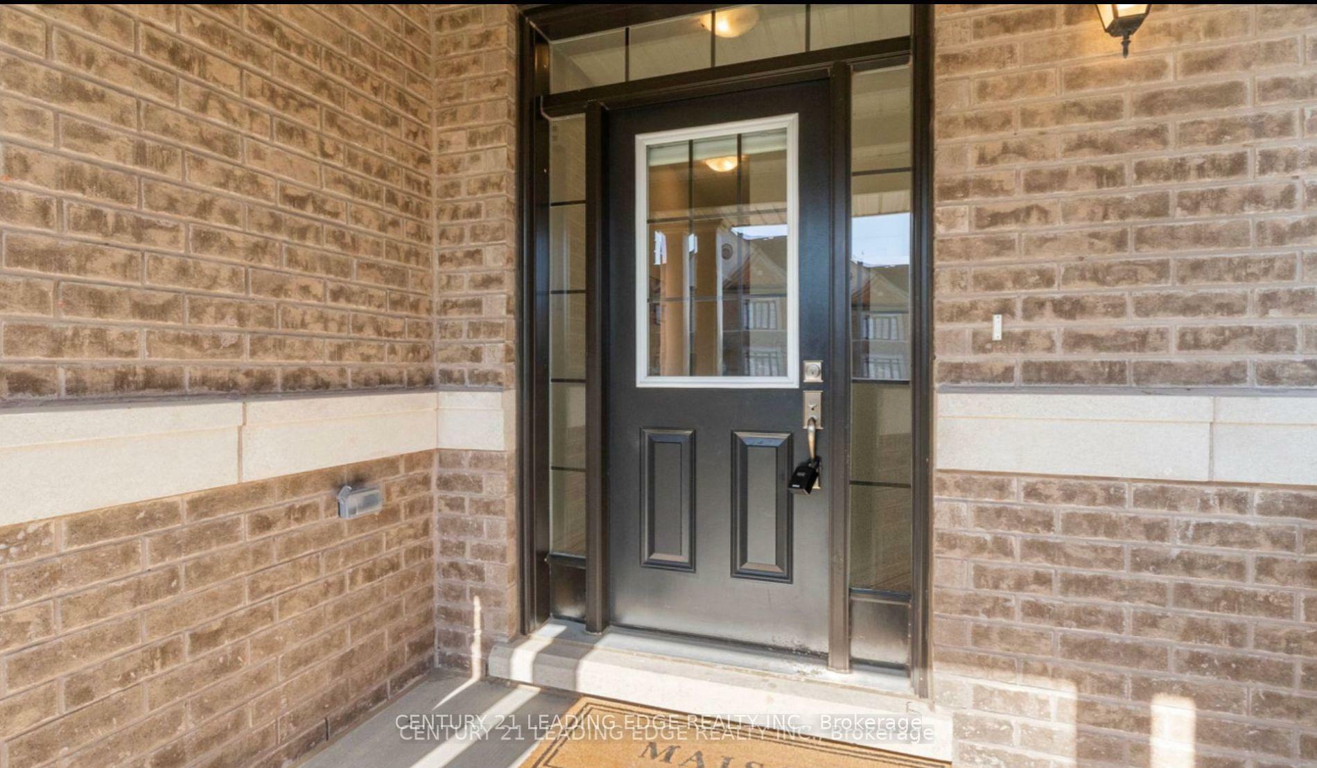 Photo de la propriété: 51 Macpherson Street ON L1P 0N5