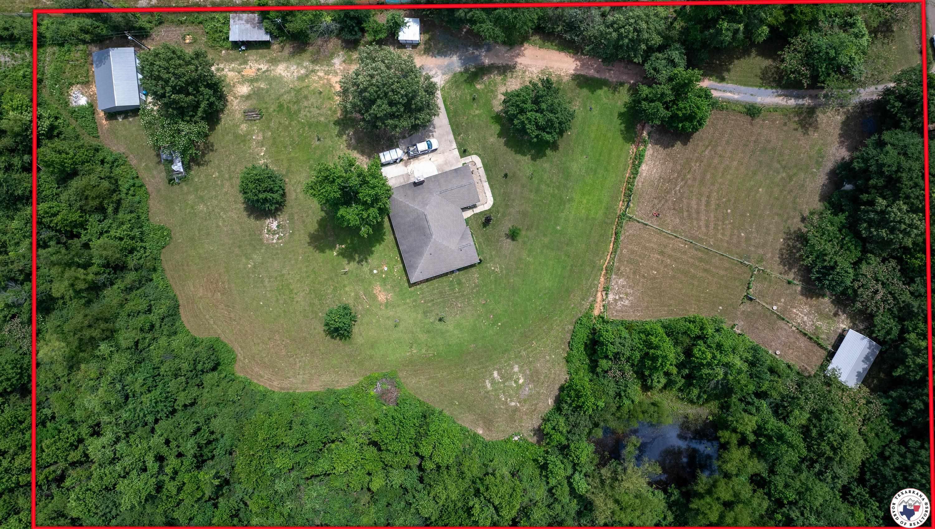 Property Photo: 1121 Kelly Rd TX 75501