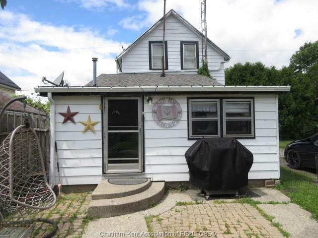 Photo de la propriété:  124 Wellington Street East  ON N7M 3P3 