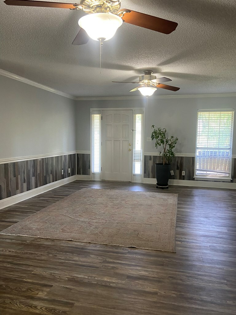 Property Photo: 148 Century Road E GA 31763