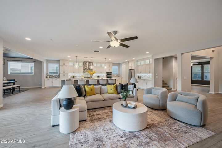 Property Photo: 10353 E Trillium Avenue AZ 85212