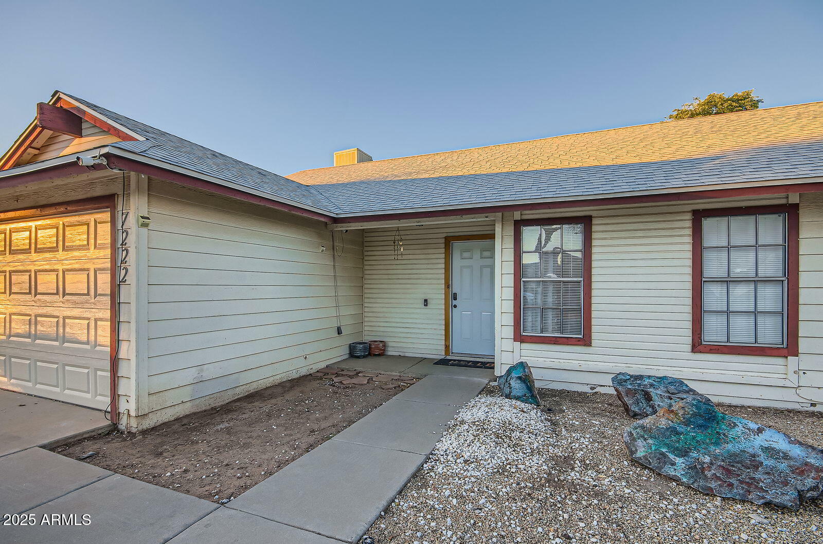 Property Photo: 7222 W Maryland Avenue AZ 85303