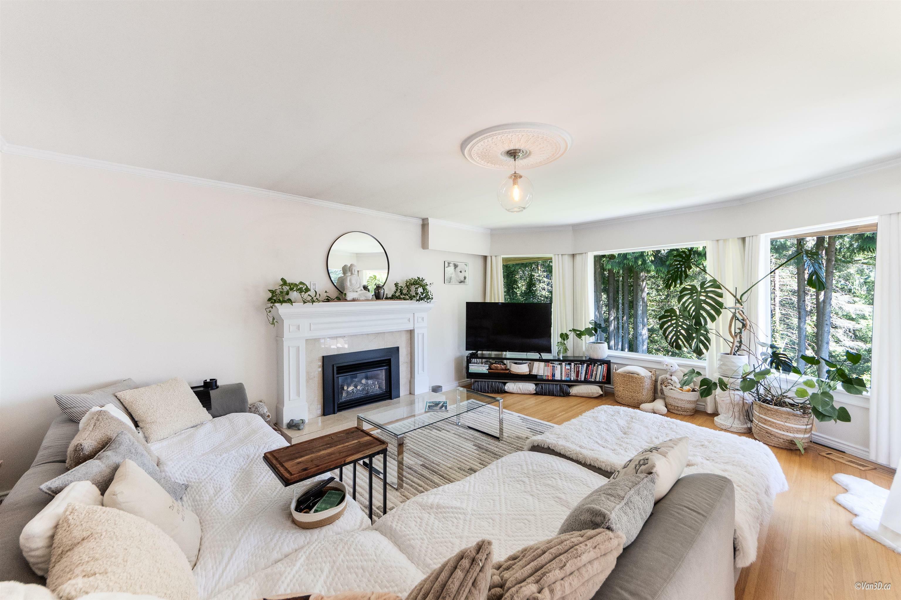 Property Photo: 91 Deep Dene Place BC V7S 1A3