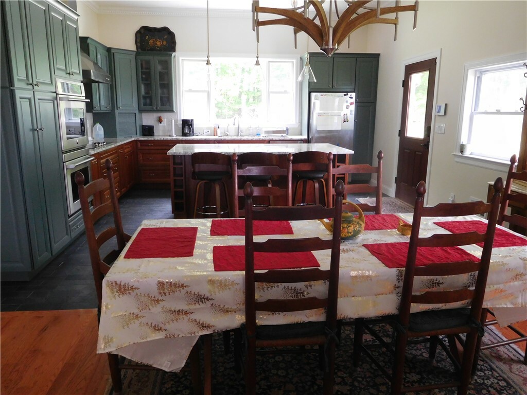 Property Photo: 424 Lansingville Road NY 14882