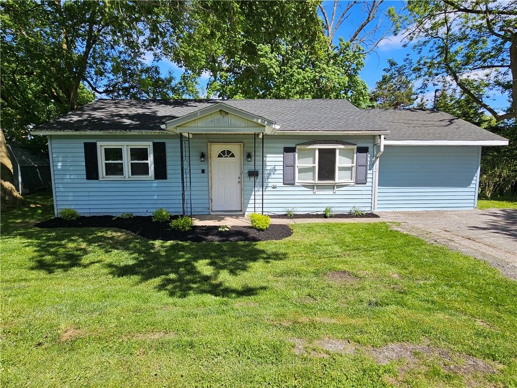 Property Photo: 1 Haxton Lane NY 14125
