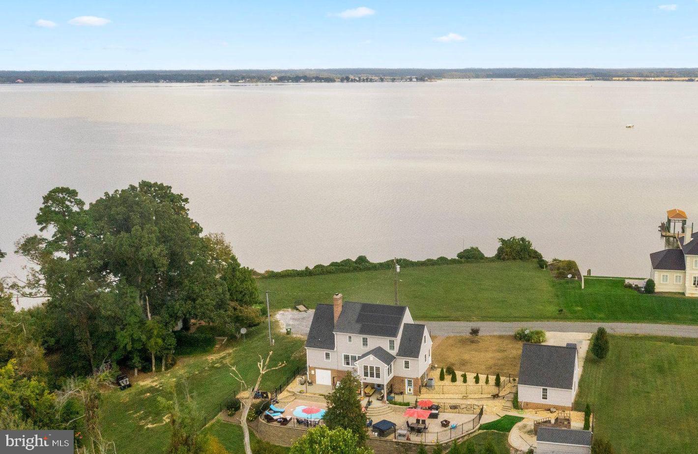 Property Photo: 413 Benton Point VA 22560