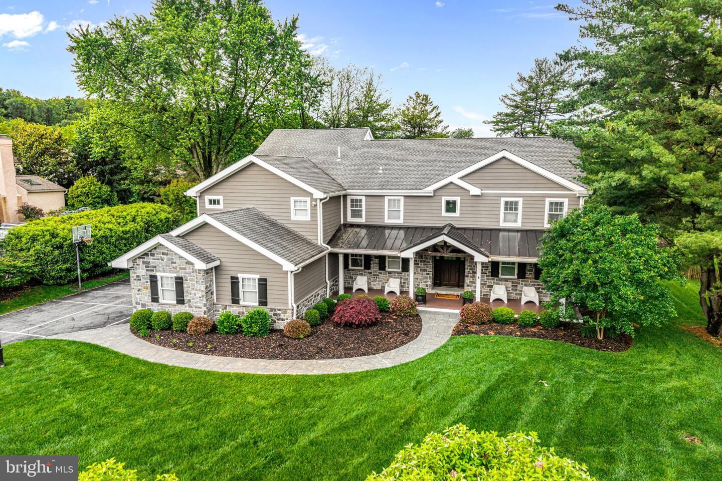 Property Photo:  864 Monteith Drive  PA 19087 