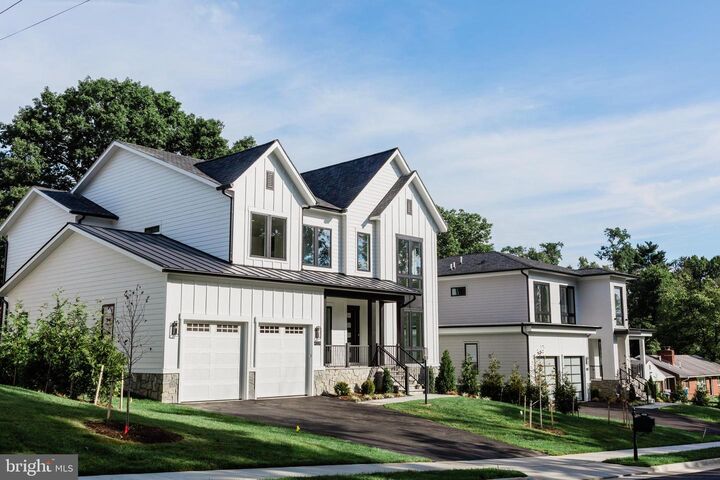 Property Photo:  10021 Glenmere Road  VA 22032 