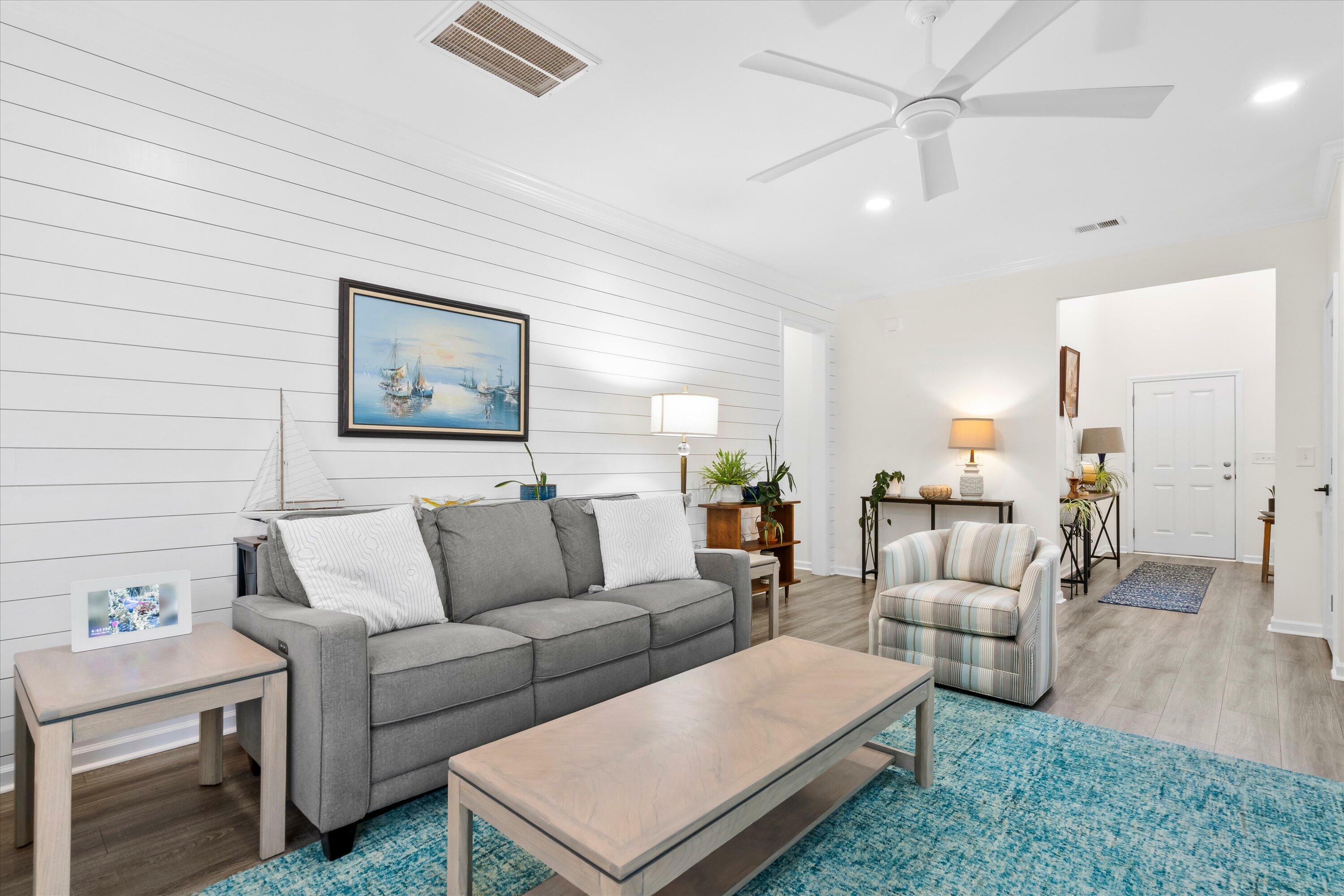 Property Photo:  512 Alderly Drive  SC 29461 