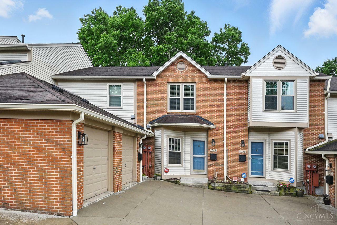 Property Photo: 1027 Windsor Street OH 45206