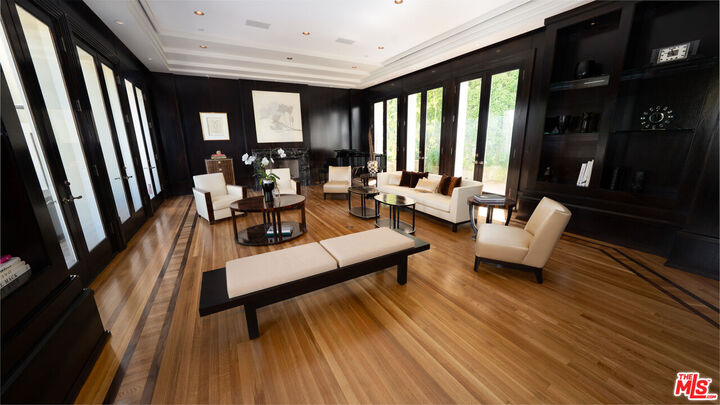 Property Photo:  14035 Aubrey Rd  CA 90210 