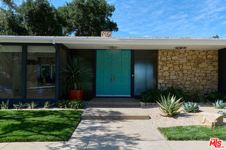 Property Photo: 16045 Royal Mount Dr CA 91436
