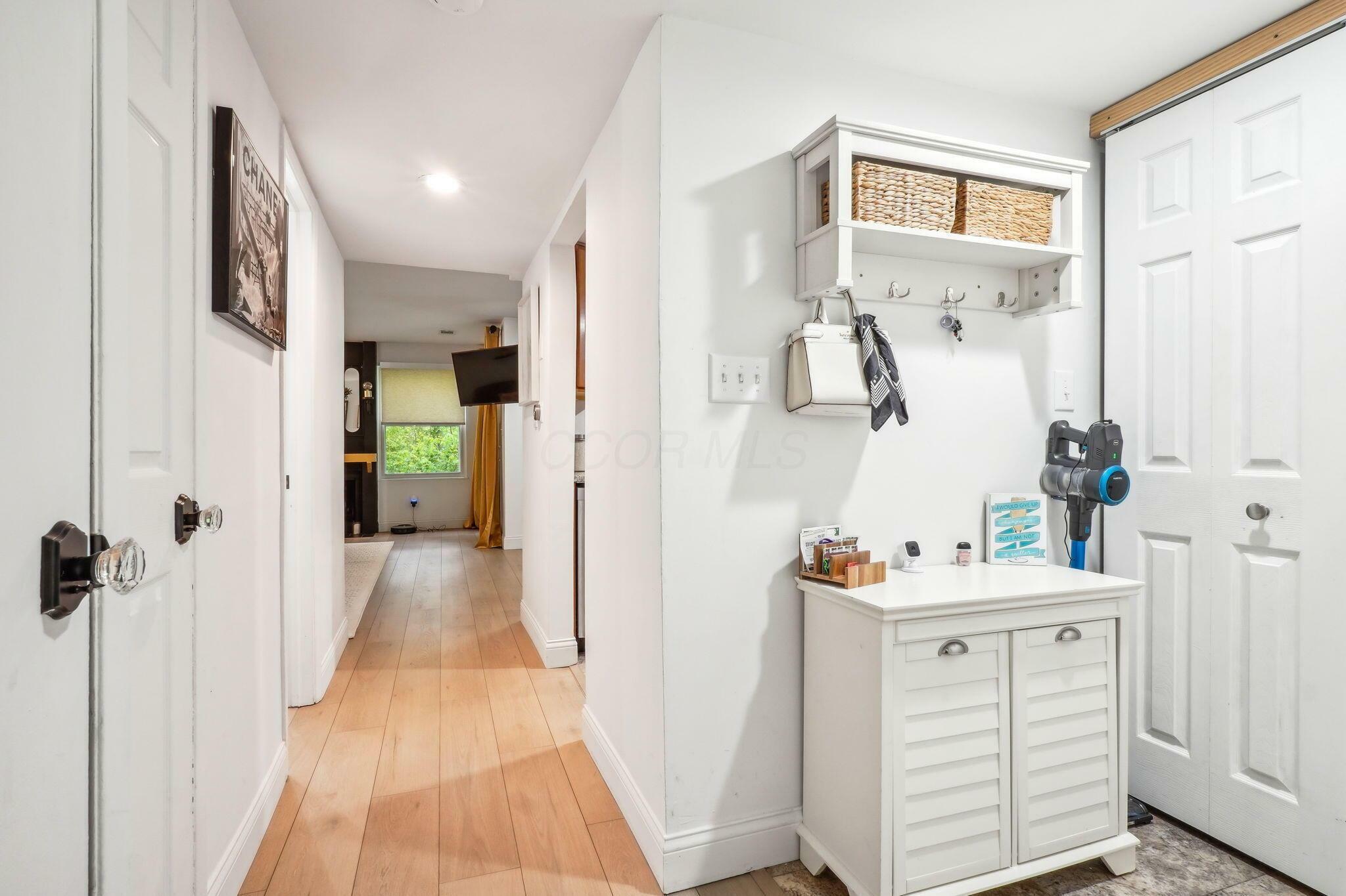 Property Photo: 1450 Cliff Court OH 43204