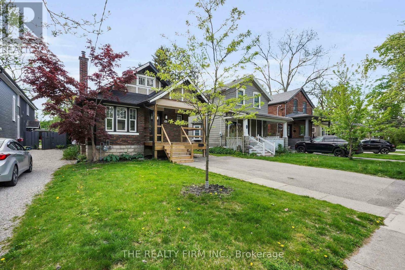Property Photo: 863 Colborne Street North ON N6A 4A1