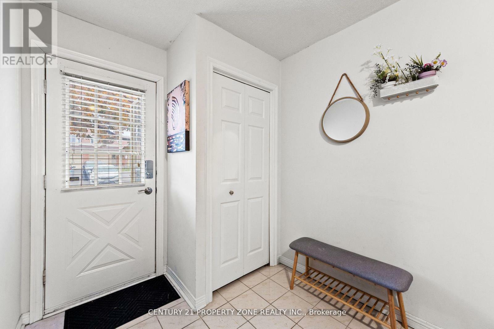 Property Photo: 280 Limeridge Road East 2 ON L9A 2S7