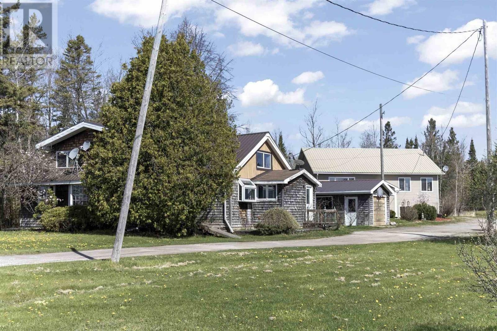 Property Photo: 8450 Highway 17 E ON P0R 1C0