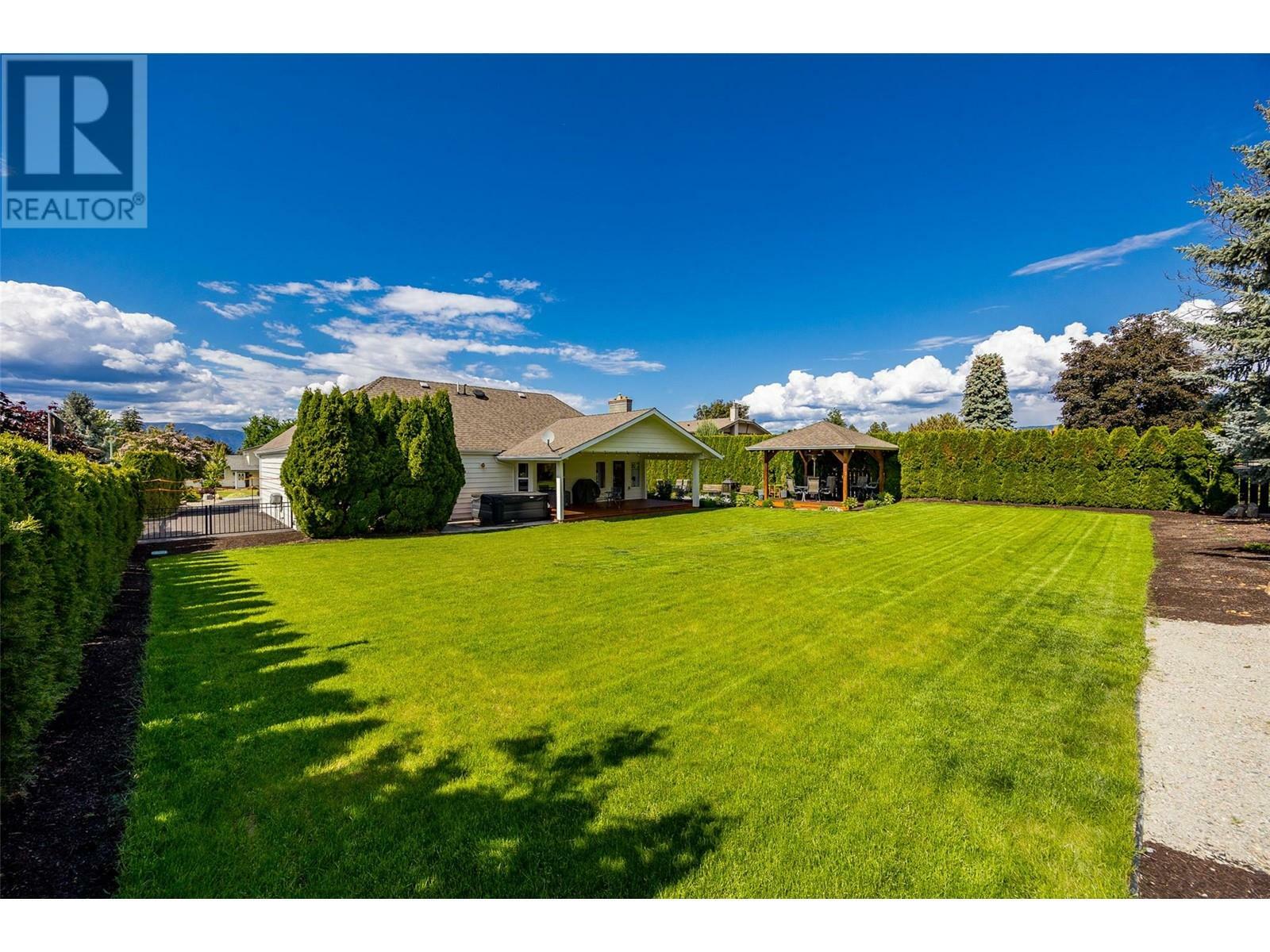 Property Photo: 1451 Oakridge Road BC V1W 3A8