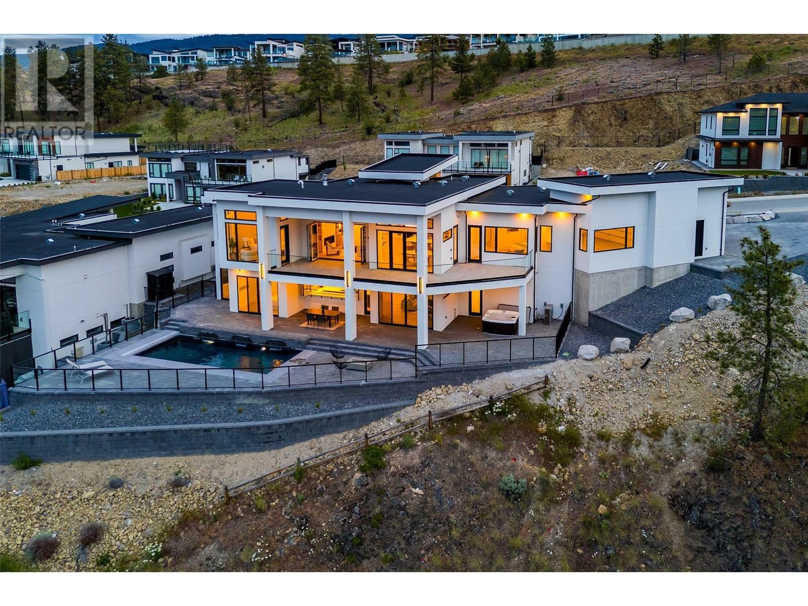 Property Photo: 1435 Vineyard Drive BC V4T 0E9