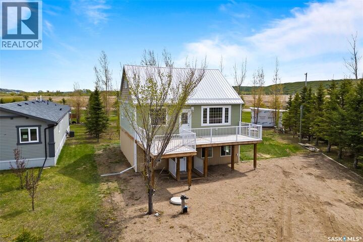 Property Photo:  10 Louise Crescent  SK S0G 2K0 
