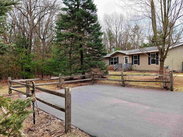 834 Church Avenue  Nekoosa WI 54457 photo