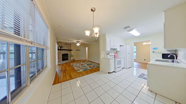 Property Photo:  1111 Coral Drive  FL 32578 
