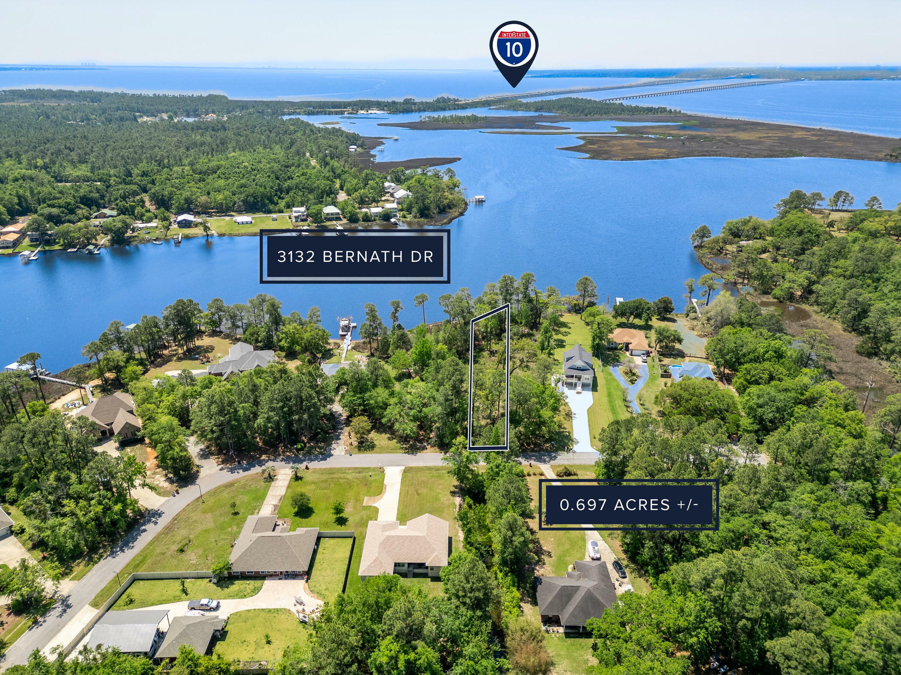 Property Photo: 3132 Bernath Drive FL 32583