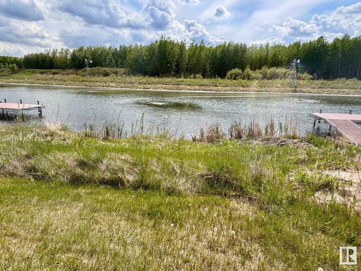 Property Photo: 3410 Ste. Anne Trail 30 AB T0E 0A1