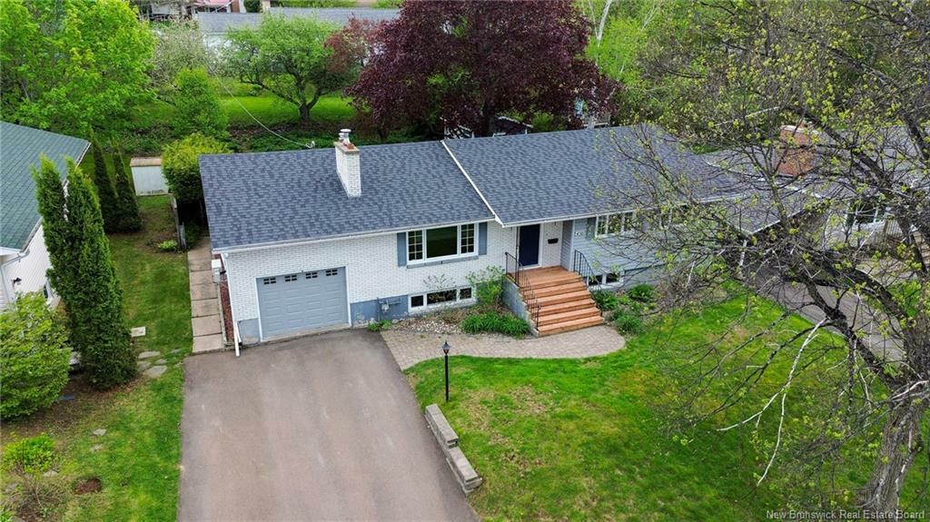 450 Mansfield Street  Fredericton NB E3B 3Z9 photo