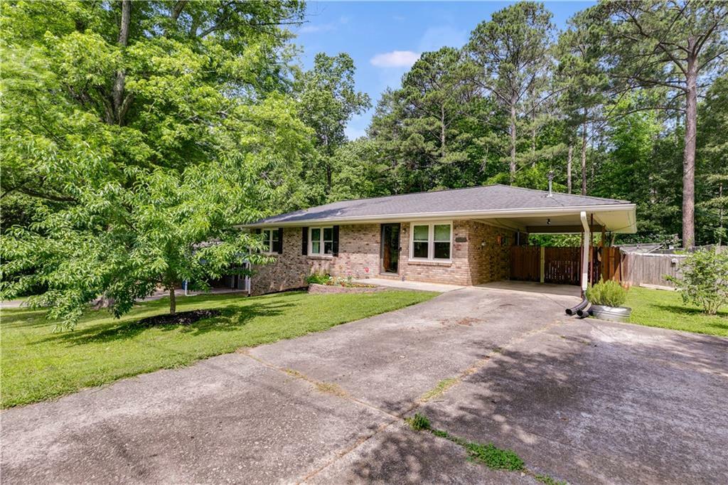 Property Photo: 2575 Dobbs Drive NW GA 30152