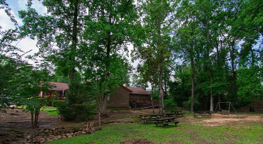 Property Photo: 4200 Bridgecrest Drive AL 36867