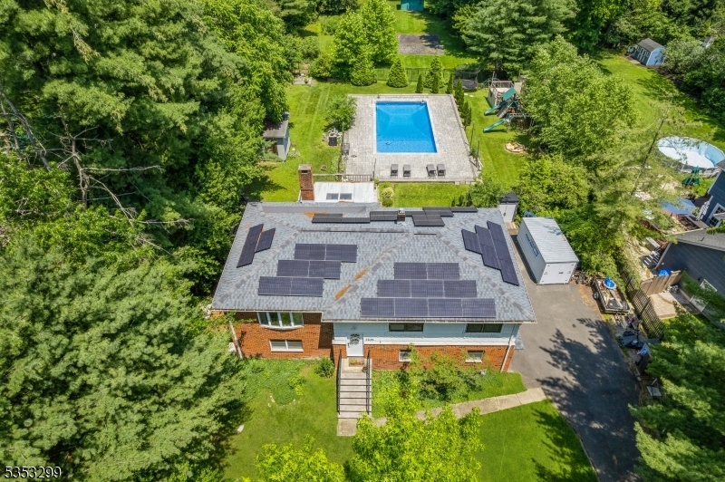 Property Photo: 1231 Sunnyfield Ln NJ 07076