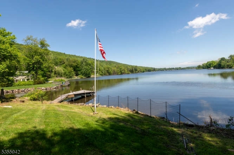 Property Photo: 7 Capstan Rd NJ 07480