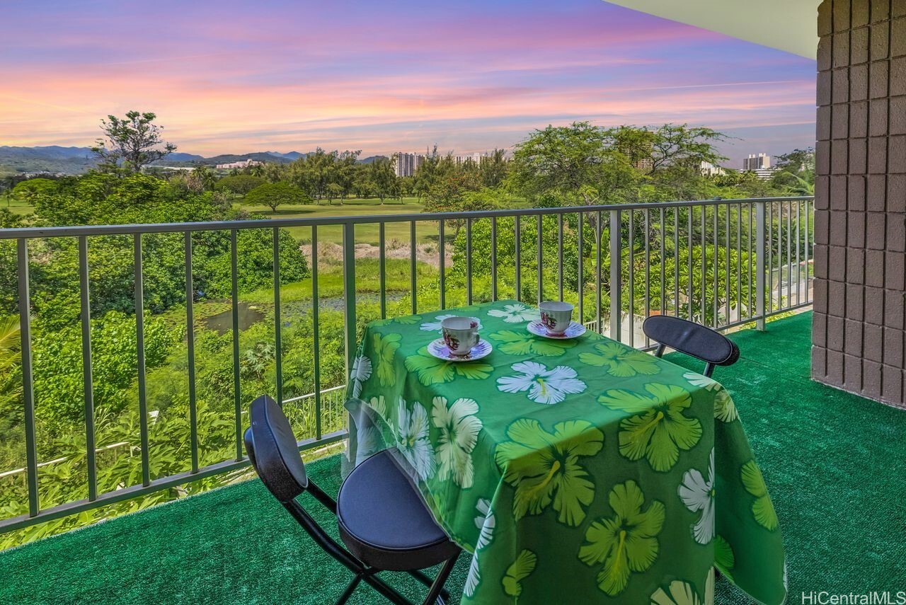 Property Photo:  5095 Likini Street A301  HI 96818 