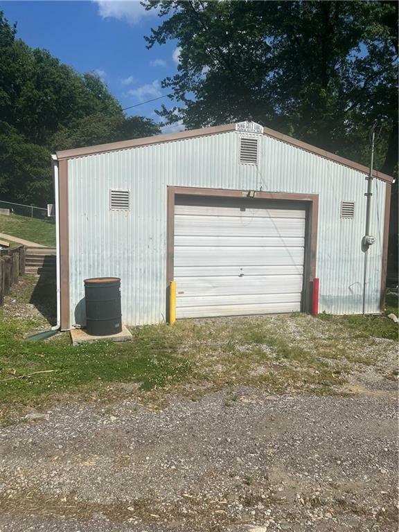 Property Photo:  1808 Bellevue Street  MO 64505 