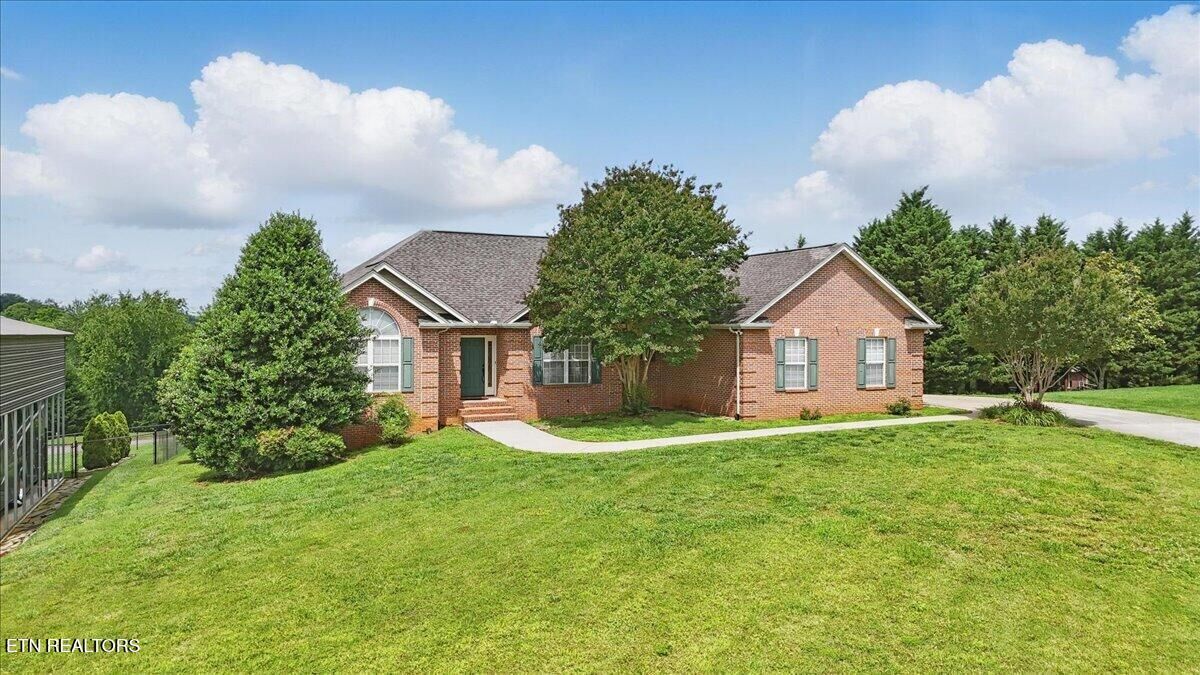 Property Photo: 115 Alex Way TN 37801