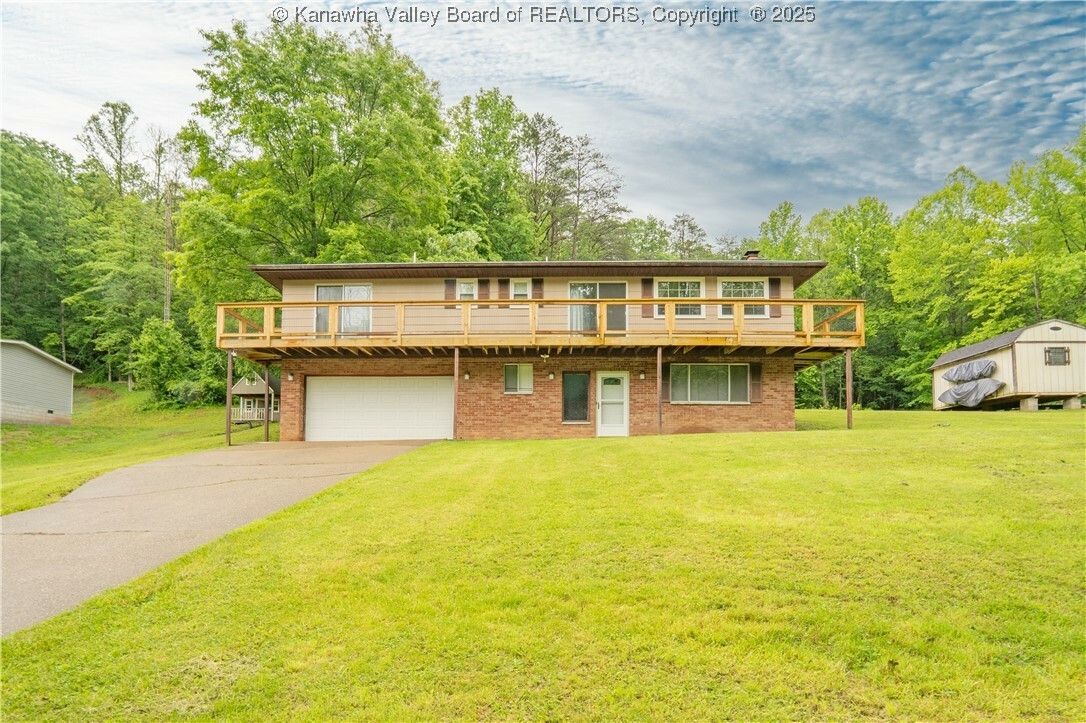 102 Utah Hollow Road  Charleston WV 25312 photo