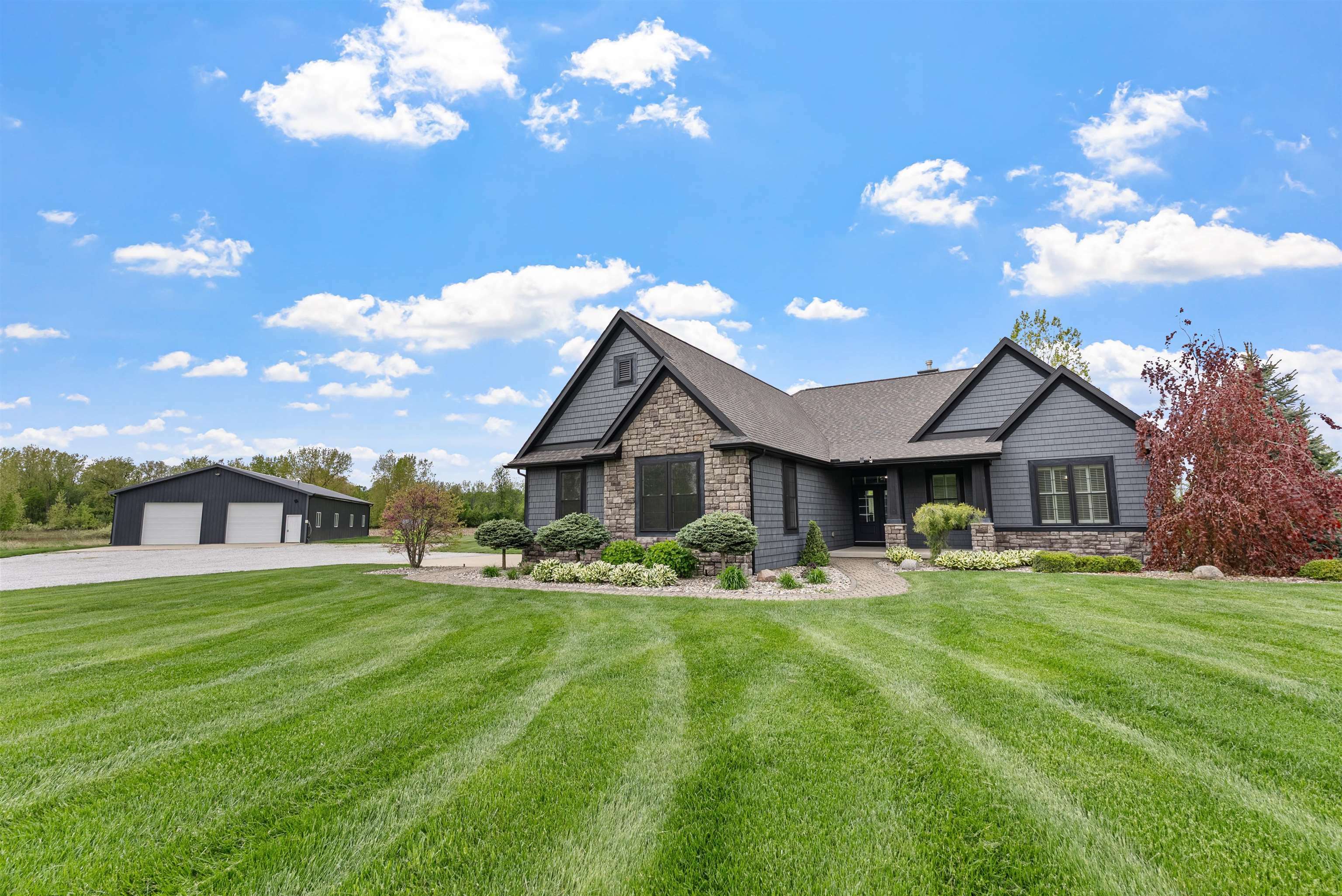 10399 Webster  Freeland MI 48623 photo