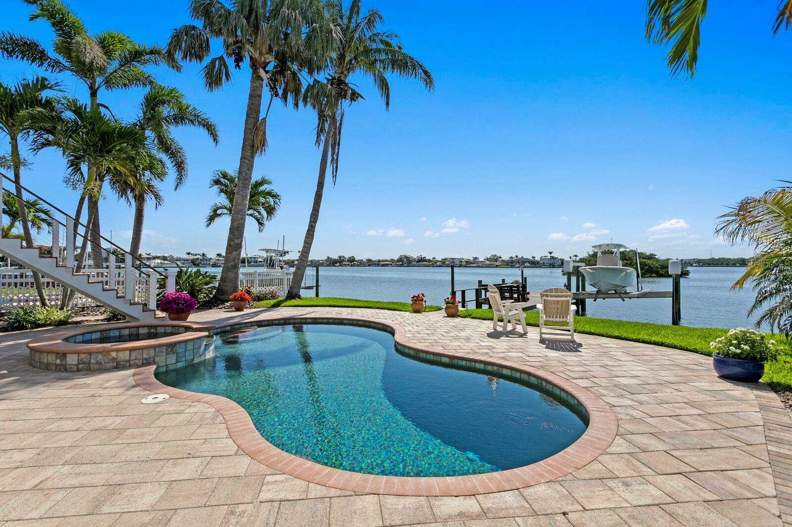 Property Photo: 443 18th Avenue FL 33785