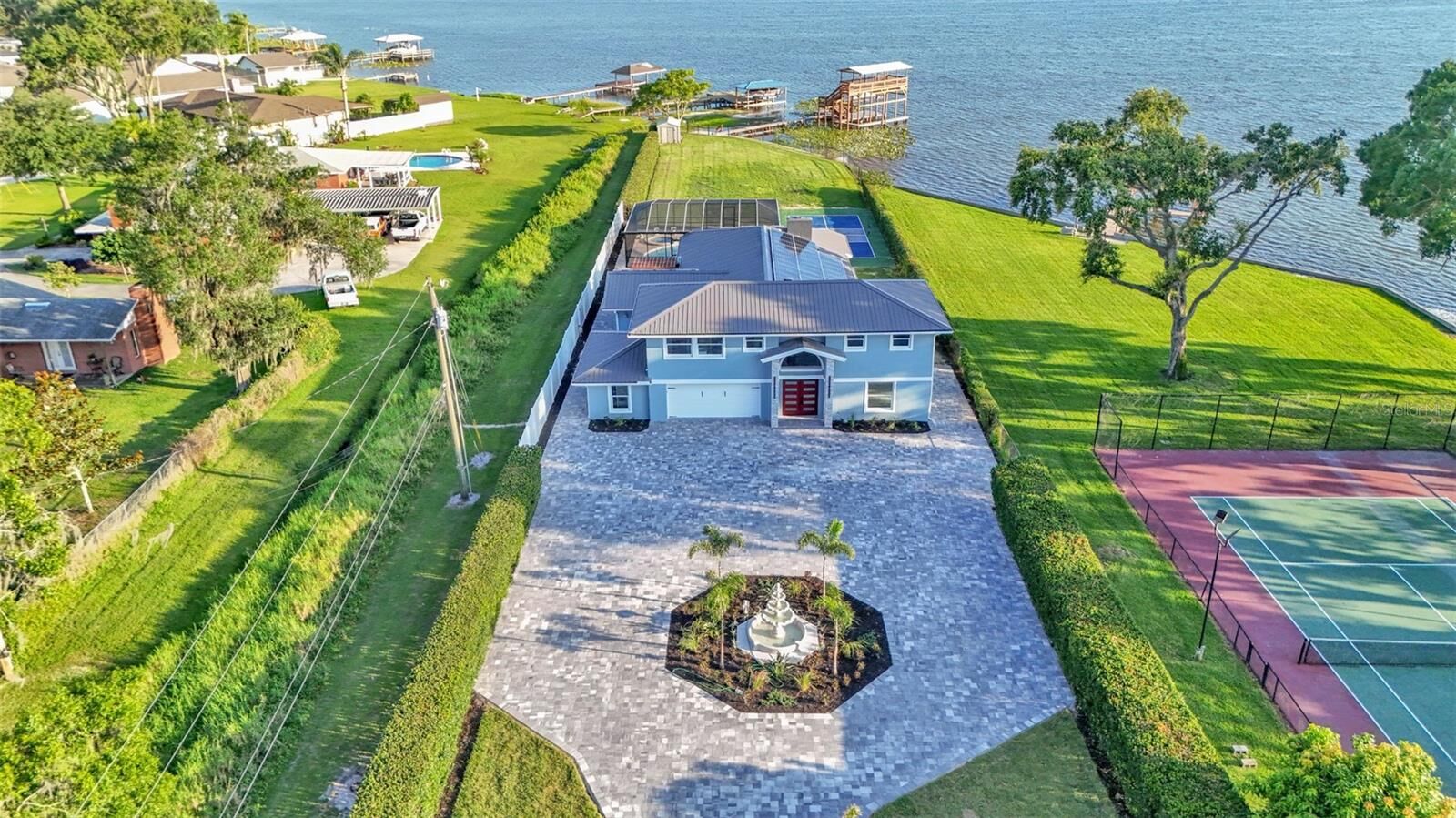 Property Photo: 390 Windermere Drive FL 33809