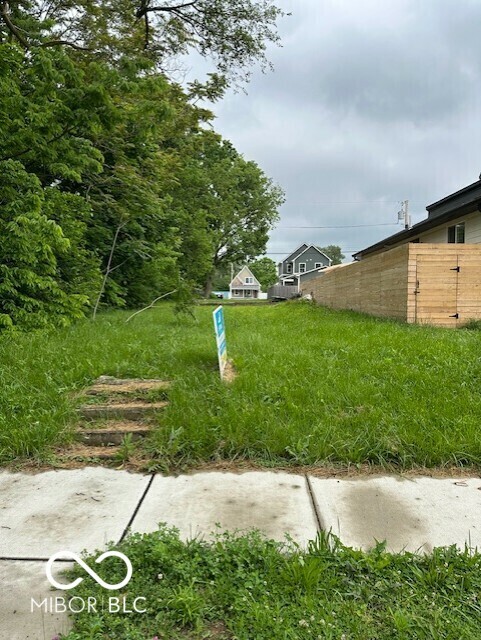 Property Photo: 2915 Winthrop Avenue IN 46205