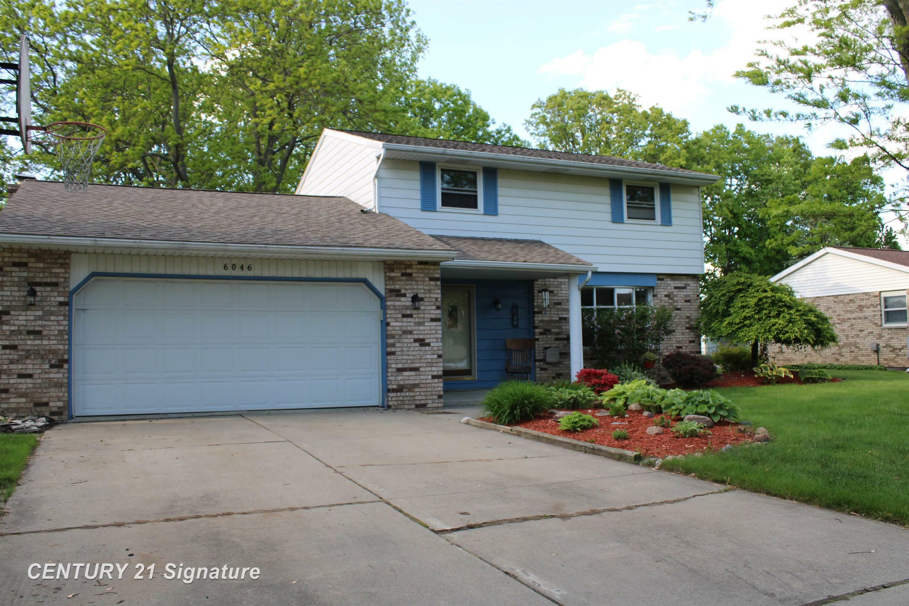 Property Photo: 6046 Thistle Drive MI 48638