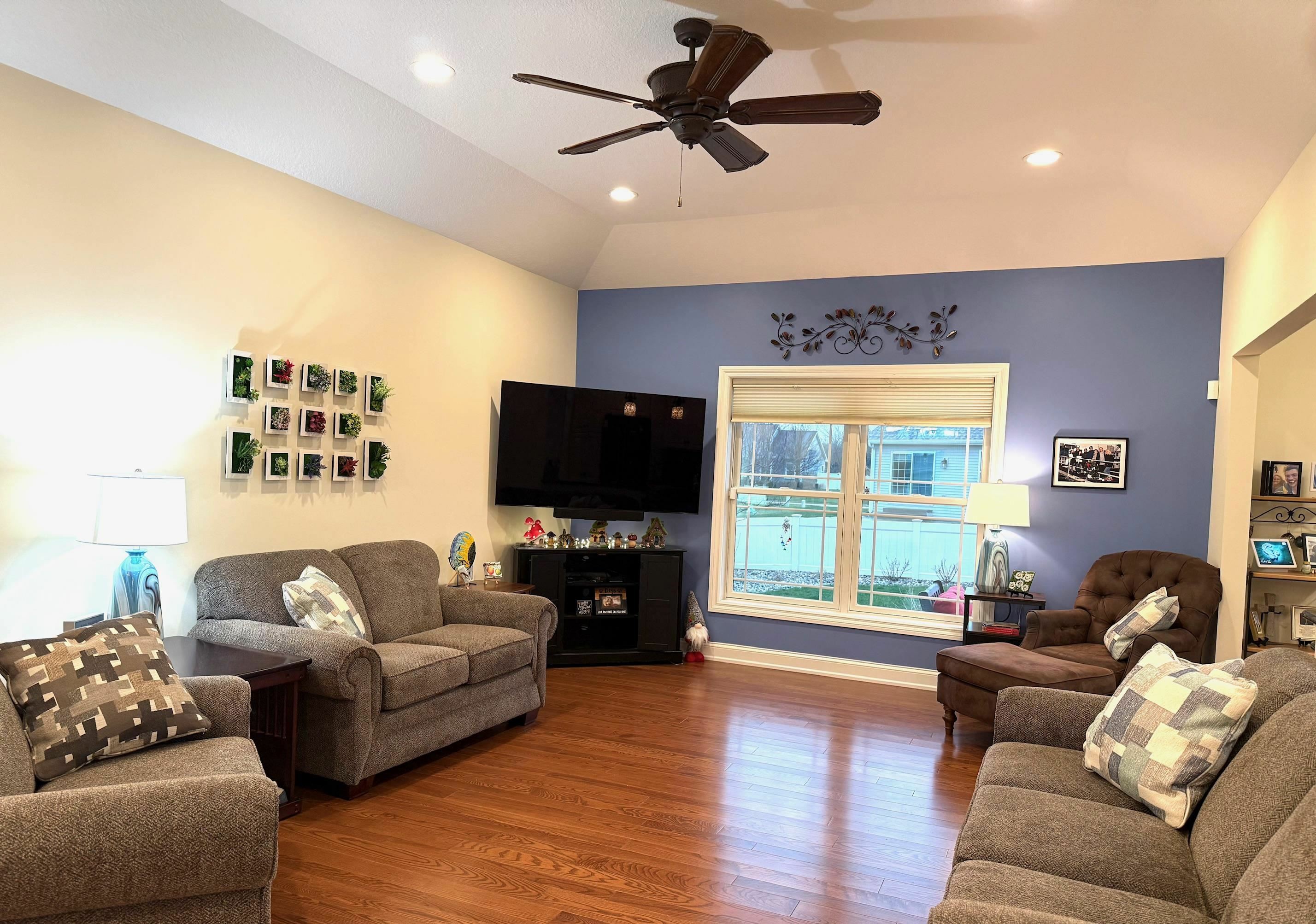 Property Photo: 5266 Brook Hollow Avenue MI 48706