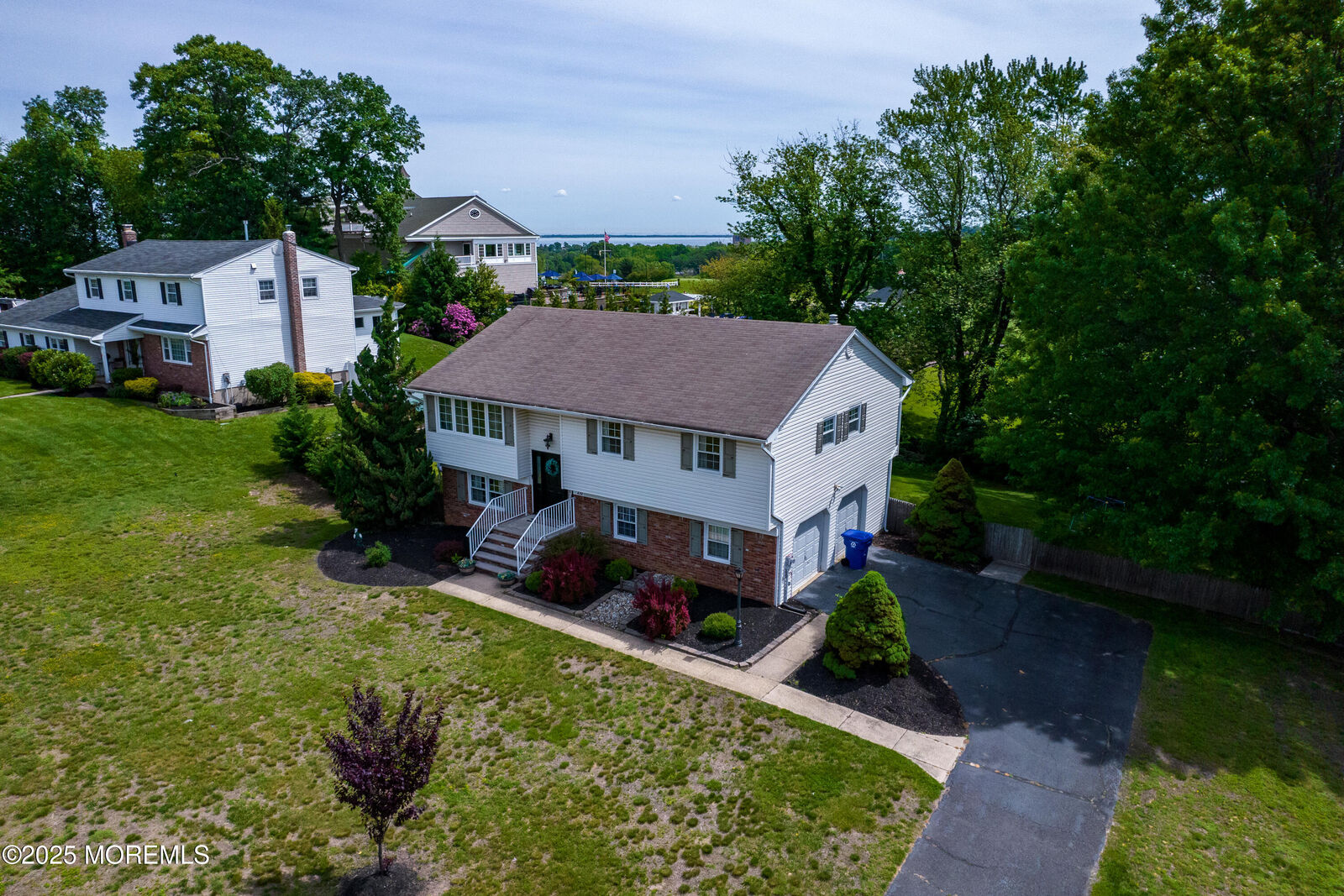 Property Photo:  20 Koosman Drive  NJ 07737 