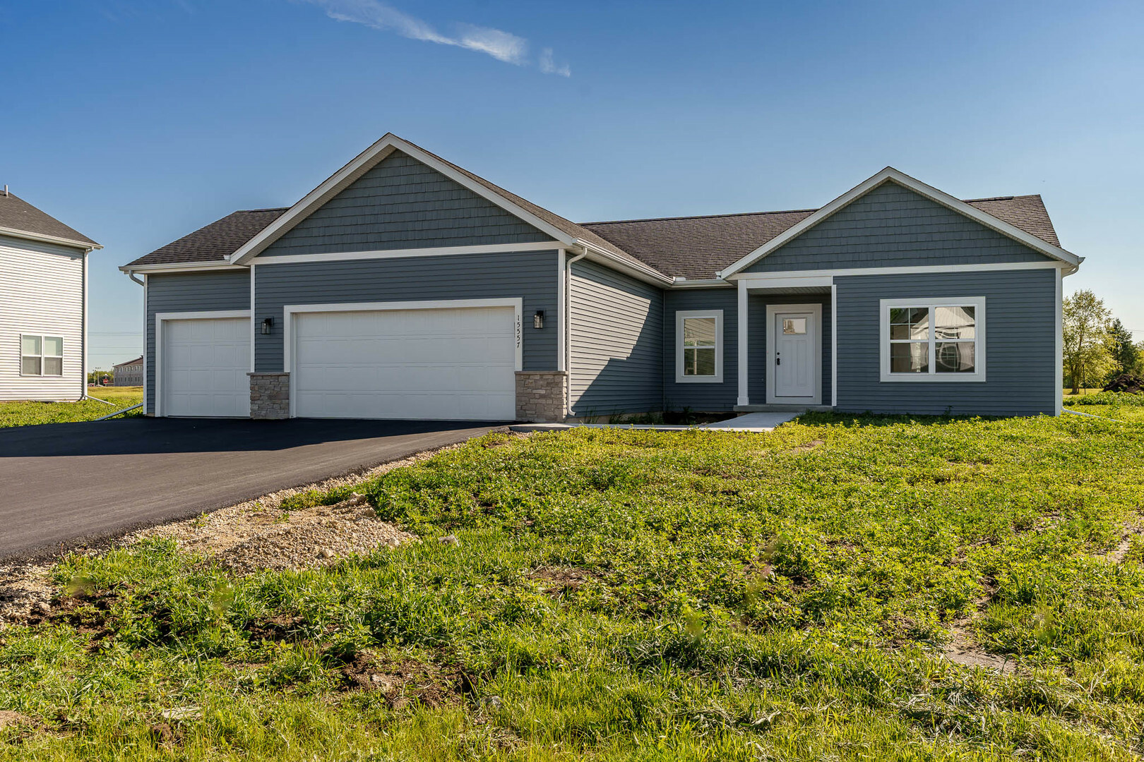 Property Photo: 15557 Finley Way IL 61080