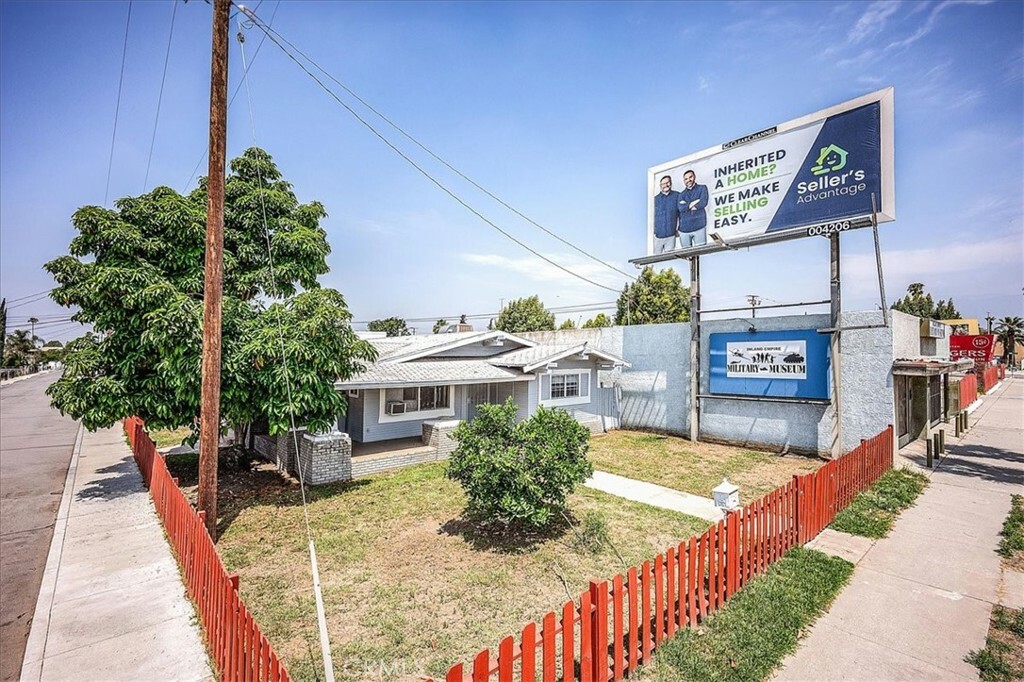 Property Photo:  1372 N E Street  CA 92405 