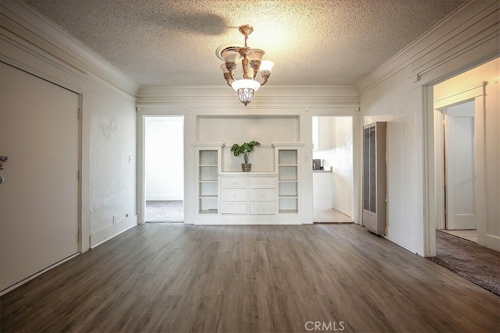 Property Photo: 1372 N E Street CA 92405