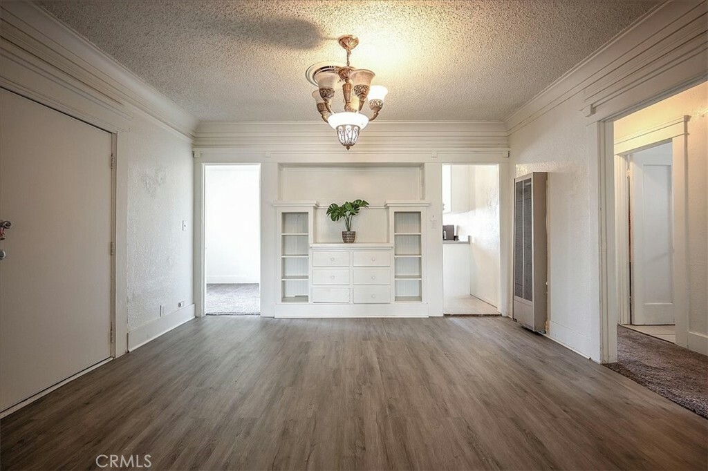 Property Photo: 1372 N E Street CA 92405