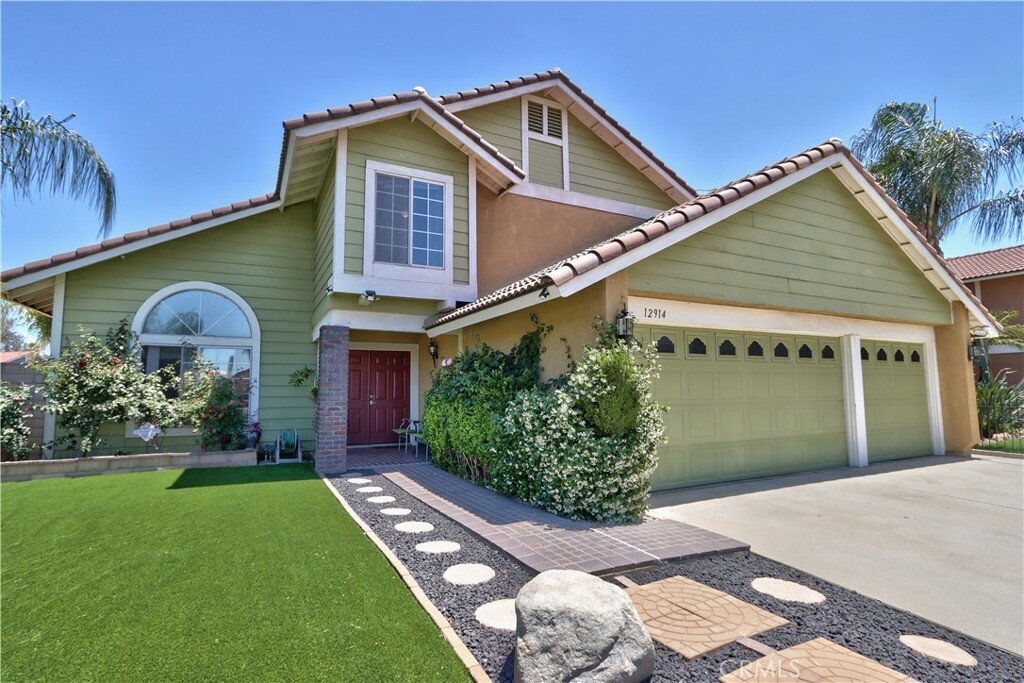 Property Photo: 12914 Coralberry St. CA 92553