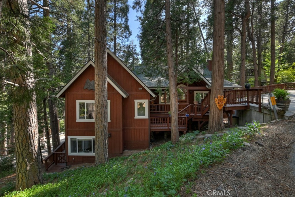 Property Photo: 405 Terrace Road CA 92352