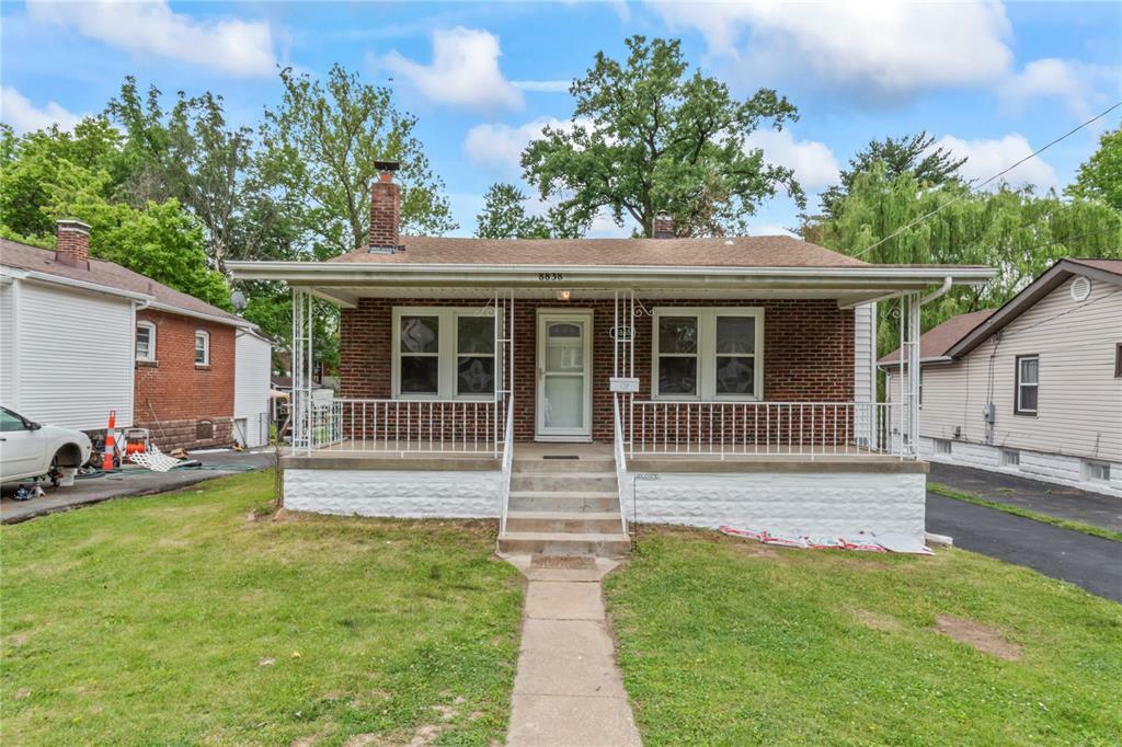 Property Photo: 8838 Argyle Avenue MO 63114